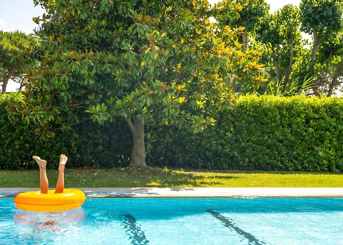 Tiffany's فندق