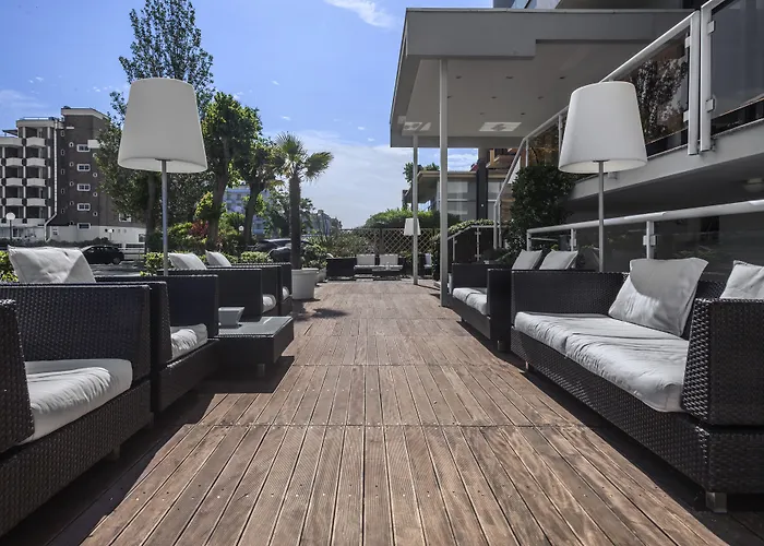 Tiffany's Otel Cattolica